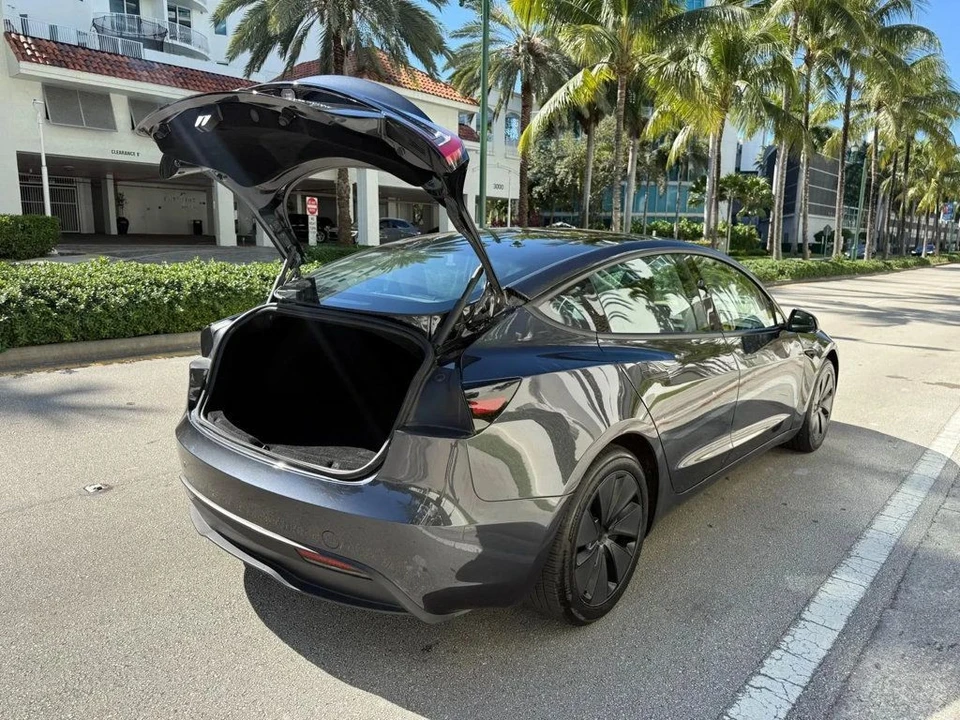 2024 Tesla Model 3 - Image 12 of 12