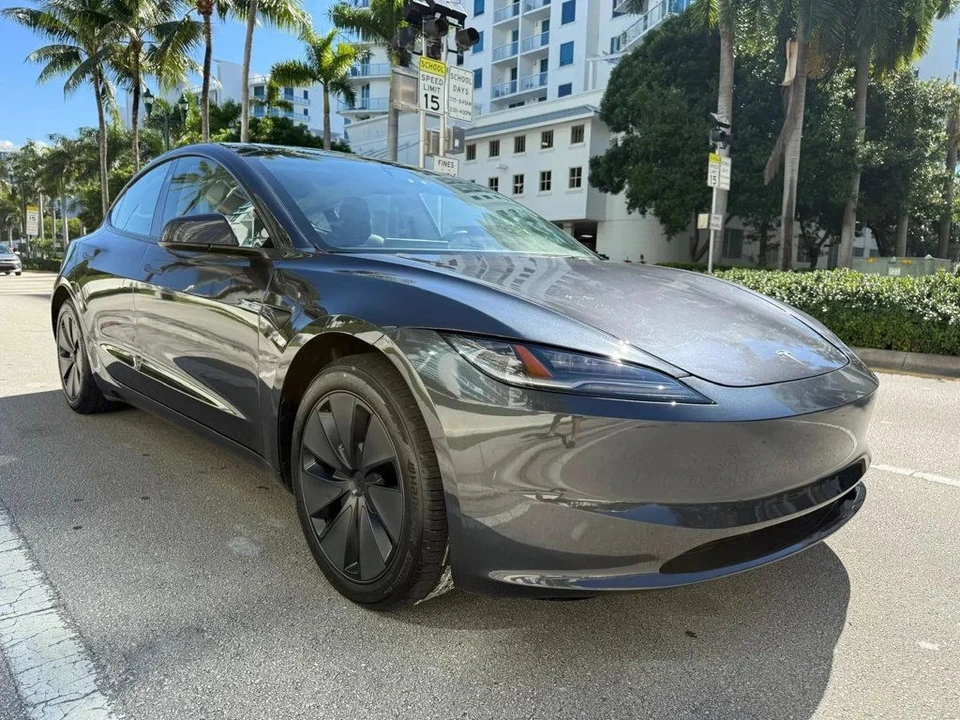 2024 Tesla Model 3 - Image 2 of 12