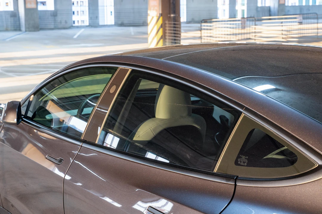 2024 Tesla Model 3 - Image 14 of 31