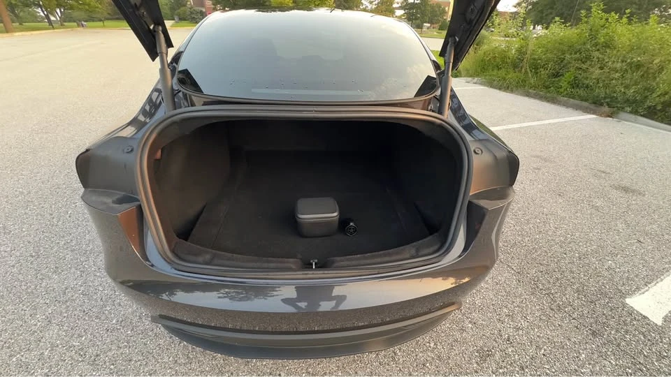 2024 Tesla Model 3 - Image 7 of 13