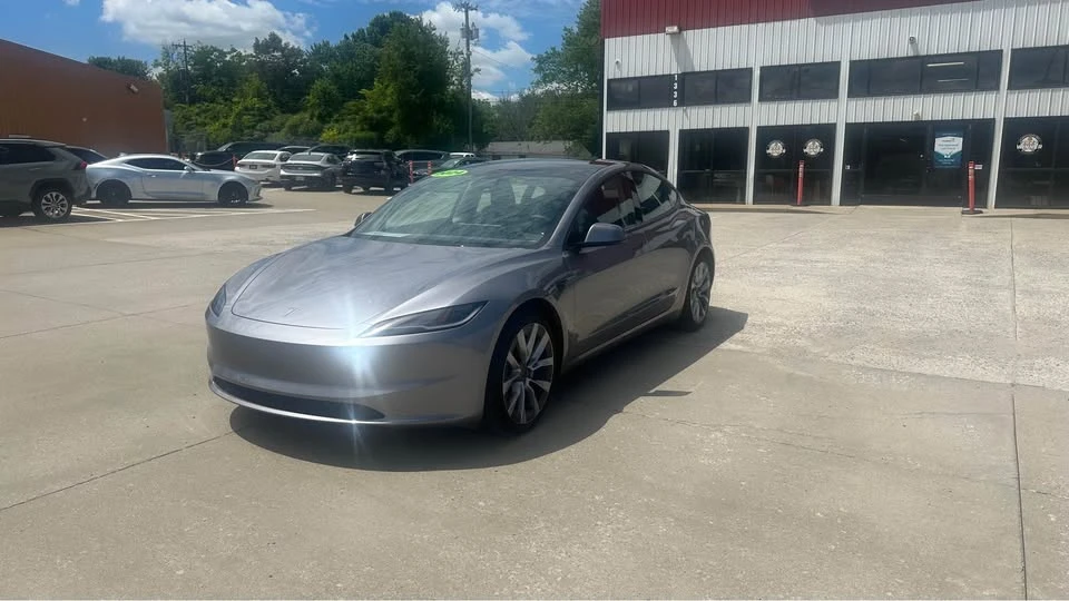 2024 Tesla Model 3 - Image 2 of 6
