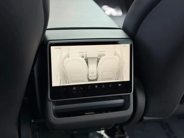 2024 Tesla Model 3 - Image 19 of 21