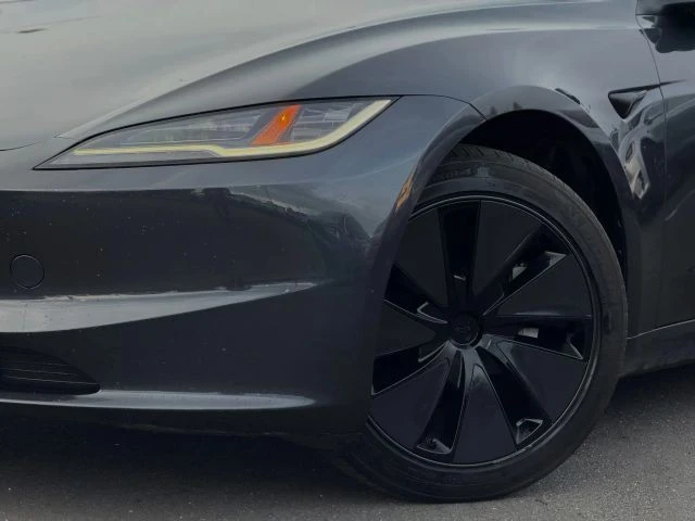 2024 Tesla Model 3 - Image 2 of 21