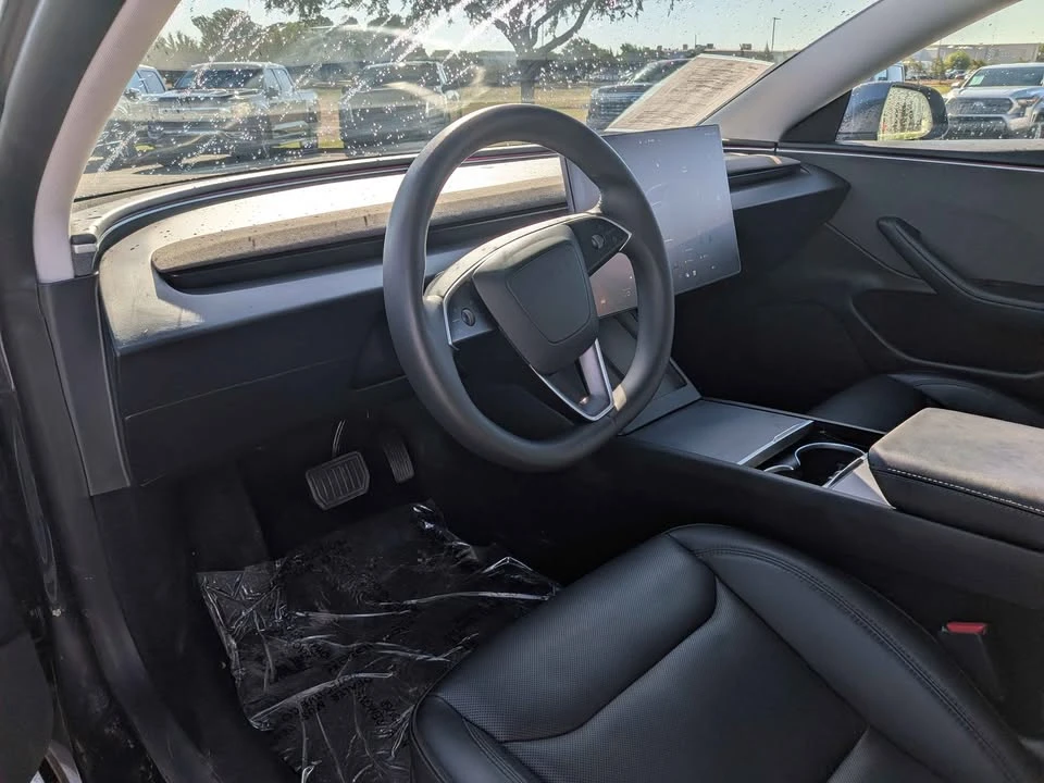 2024 Tesla Model 3 - Image 7 of 11