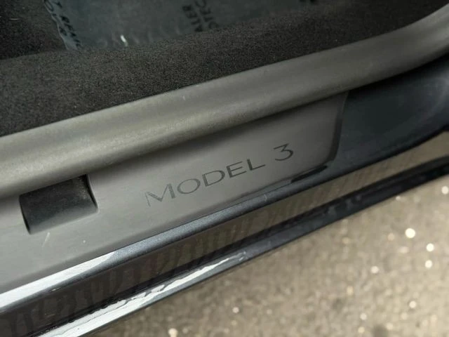 2024 Tesla Model 3 - Image 15 of 21