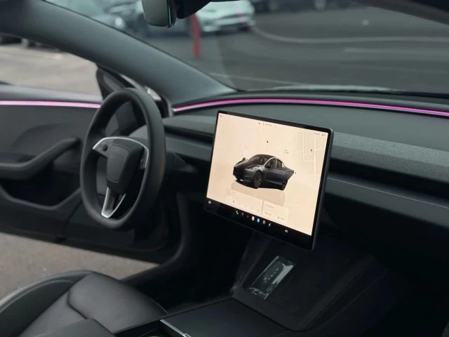 2024 Tesla Model 3 - Image 16 of 21