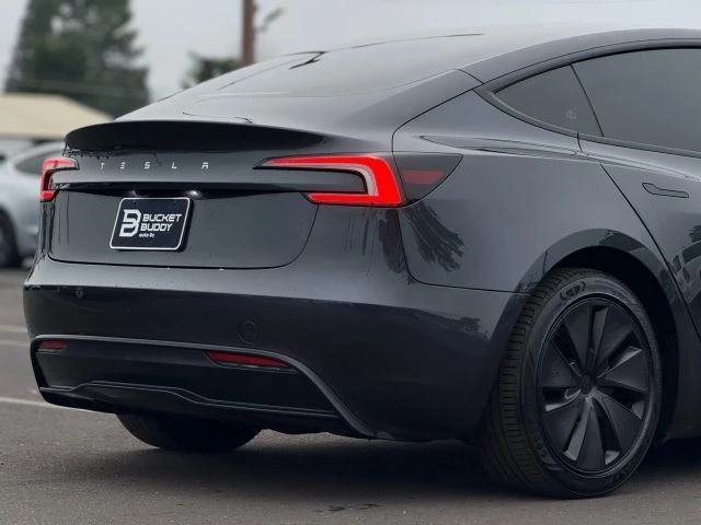 2024 Tesla Model 3 - Image 9 of 12