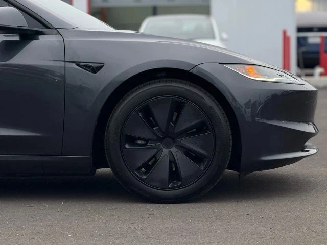 2024 Tesla Model 3 - Image 7 of 12