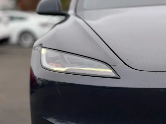 2024 Tesla Model 3 - Image 6 of 12