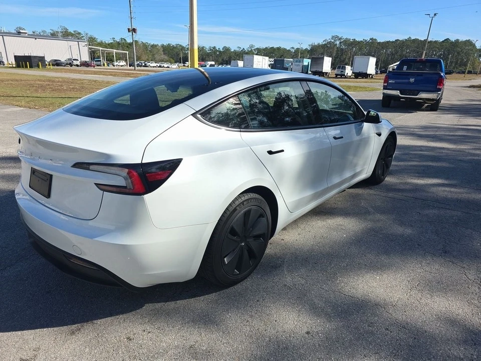 2024 Tesla Model 3 - Image 2 of 10