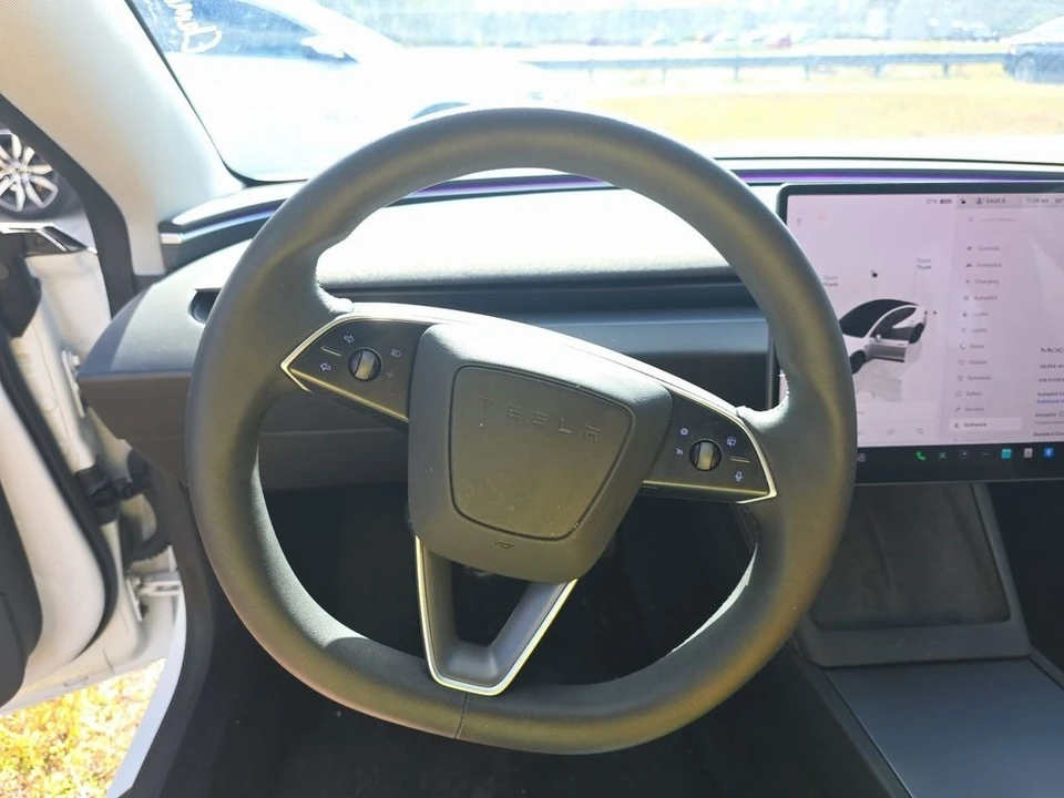 2024 Tesla Model 3 - Image 6 of 10
