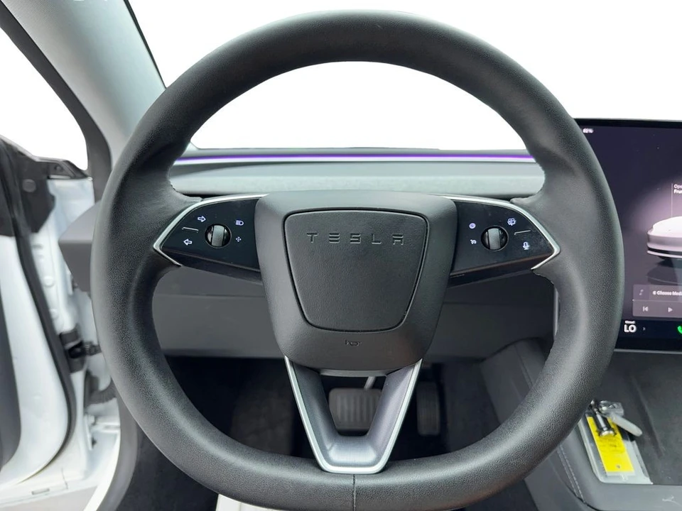 2024 Tesla Model 3 - Image 17 of 21