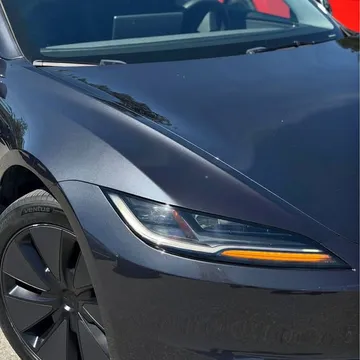 2024 Tesla Model 3 Base RWD