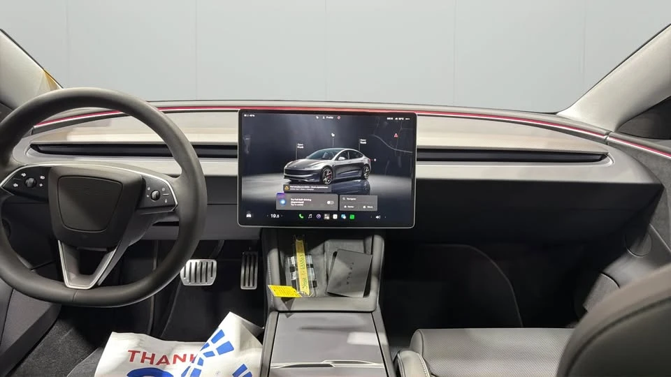 2024 Tesla Model 3 Performance - Image 14 of 20