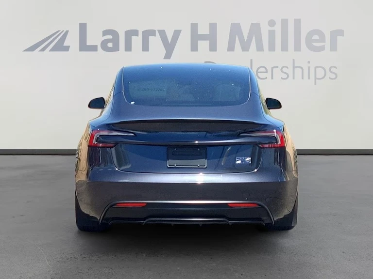 2024 Tesla Model 3 Performance - Image 4 of 16