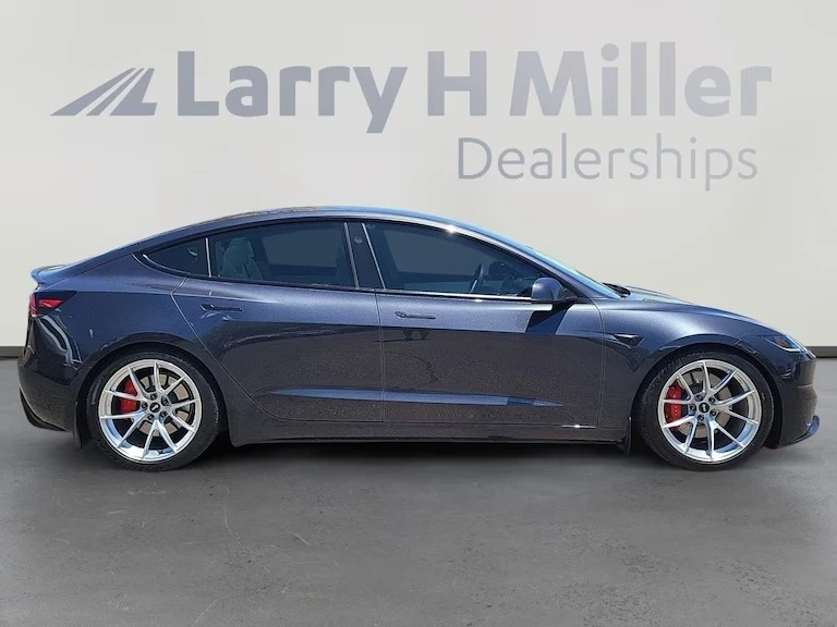 2024 Tesla Model 3 Performance - Image 6 of 16