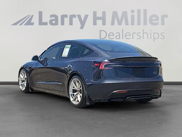 2024 Tesla Model 3 Performance - Image 3 of 16