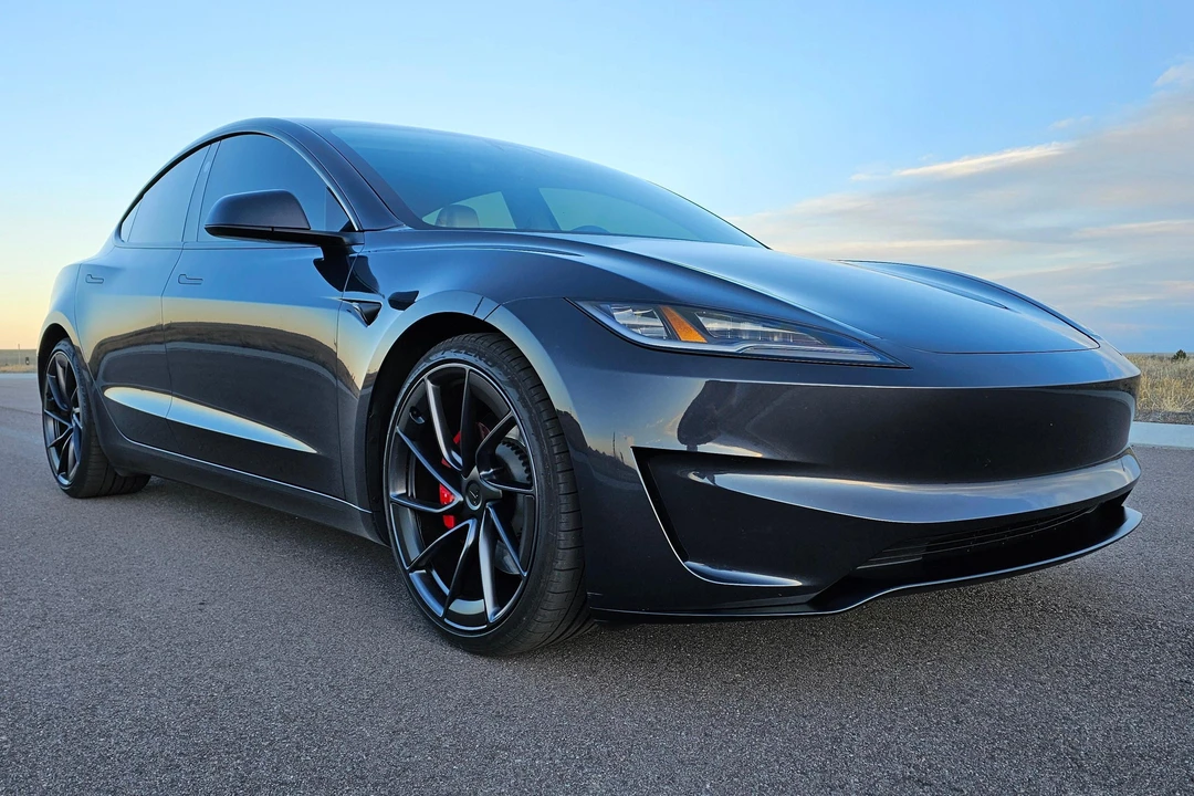 2024 Tesla Model 3 Performance - Image 3 of 31