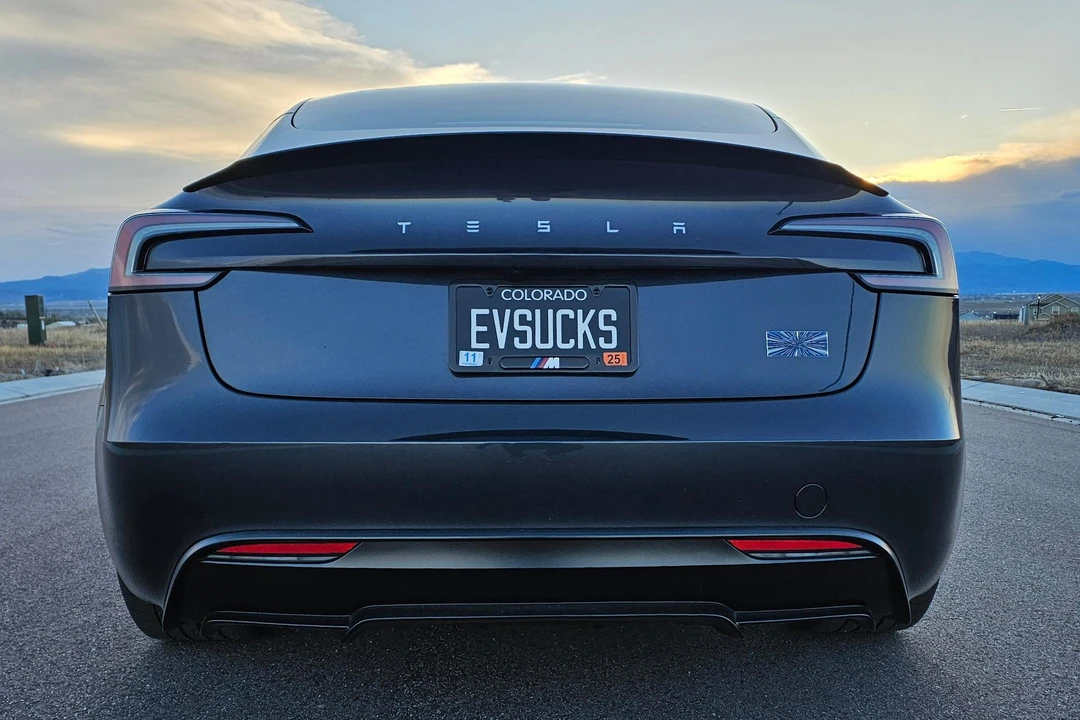 2024 Tesla Model 3 Performance - Image 5 of 31