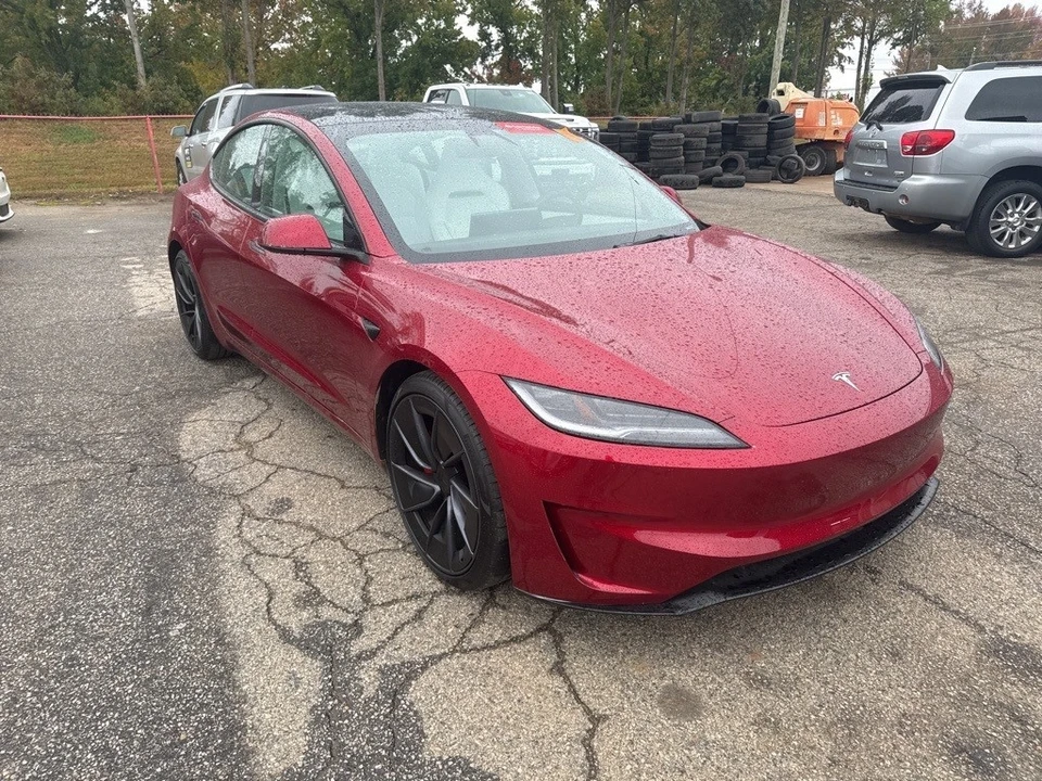 2024 Tesla Model 3 Performance - Image 4 of 6