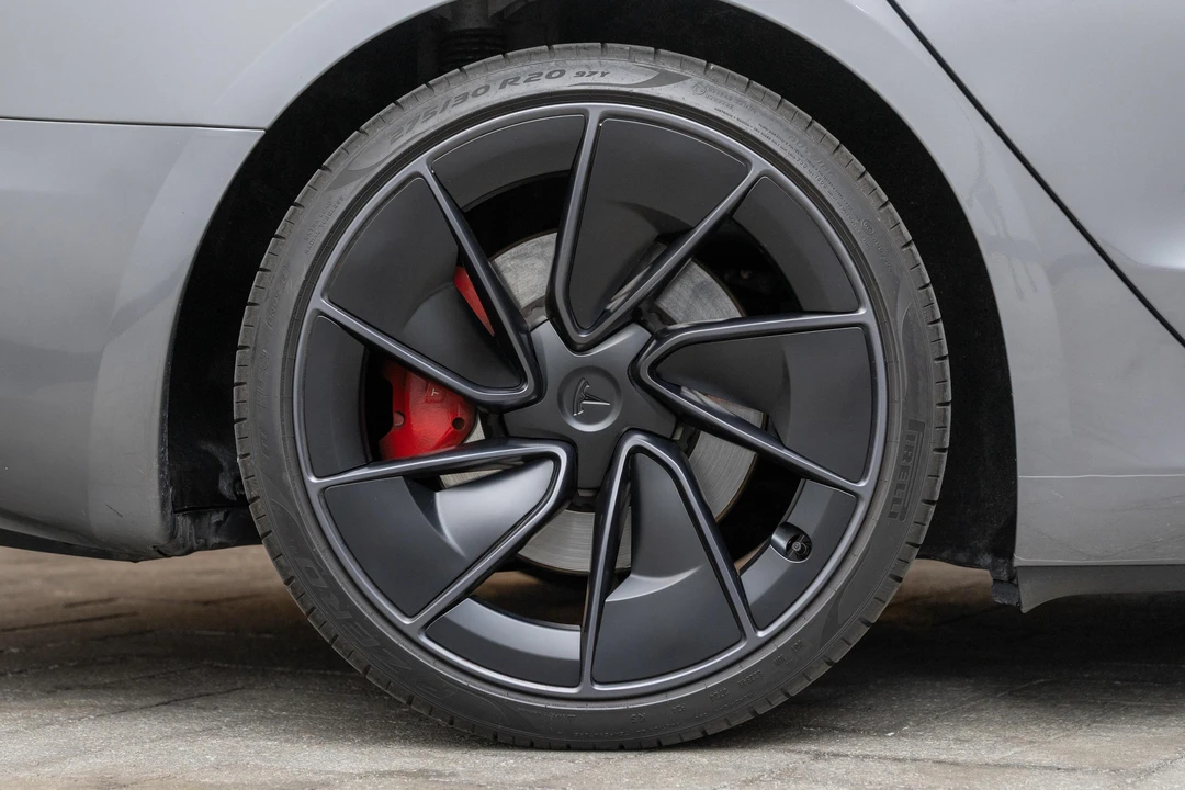 2024 Tesla Model 3 Performance - Image 30 of 31