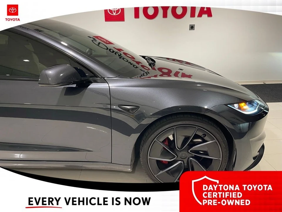 2024 Tesla Model 3 Performance - Image 5 of 10