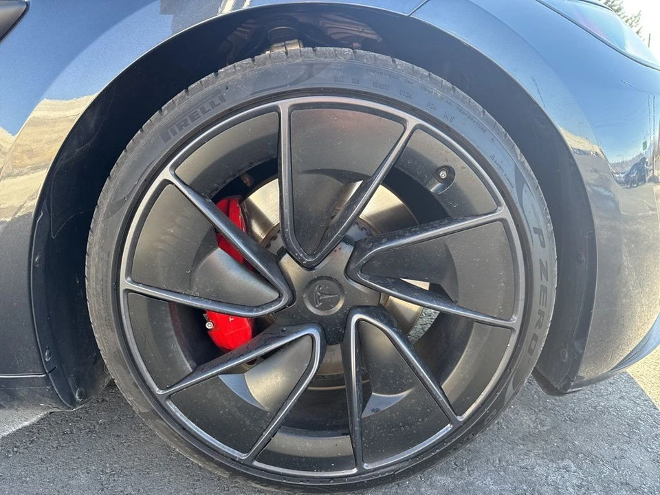 2024 Tesla Model 3 Performance - Image 10 of 21