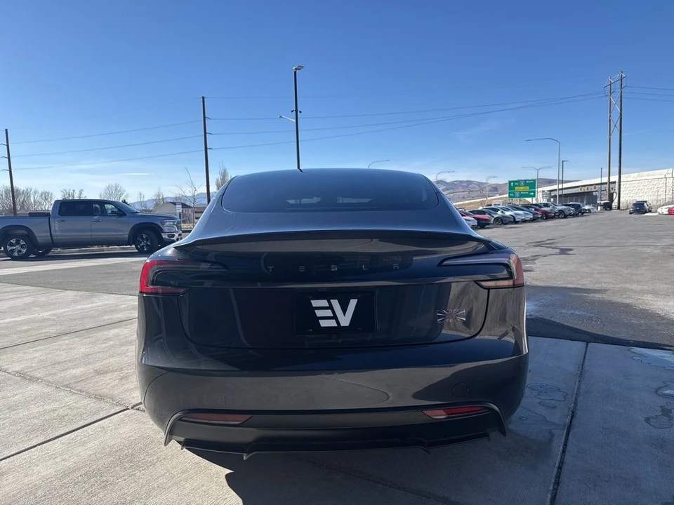 2024 Tesla Model 3 Performance - Image 7 of 21