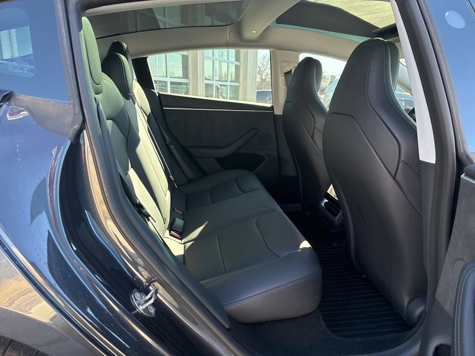 2024 Tesla Model 3 Performance - Image 20 of 21