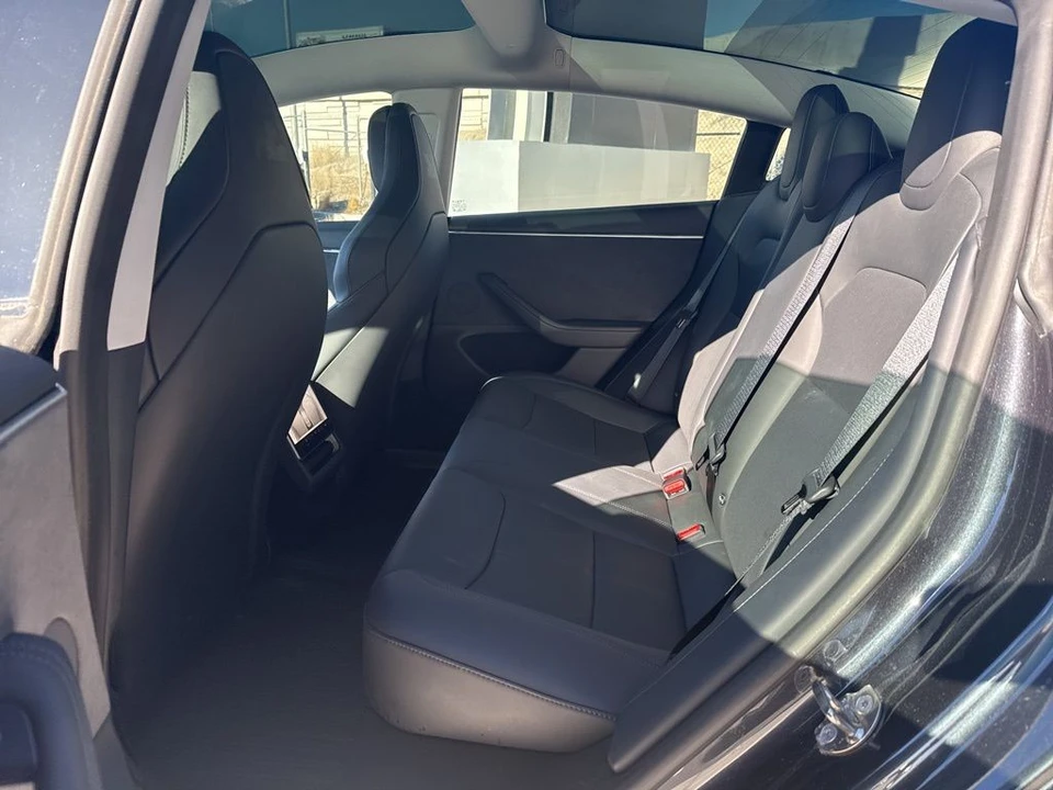 2024 Tesla Model 3 Performance - Image 16 of 21