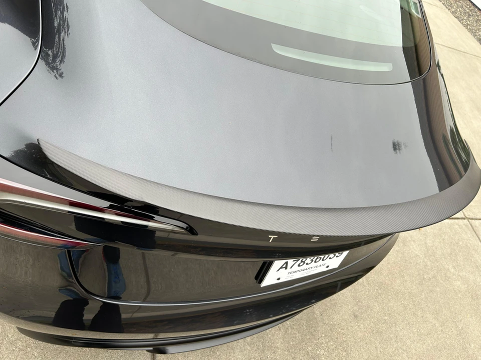 2024 Tesla Model 3 Performance - Image 19 of 31