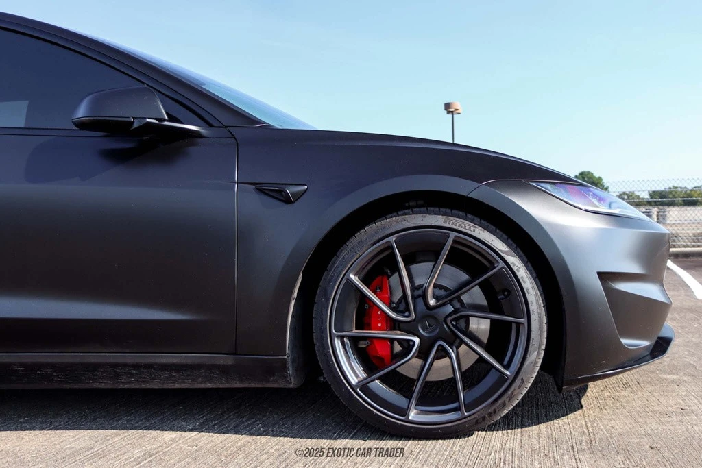 2024 Tesla Model 3 Performance - Image 11 of 12