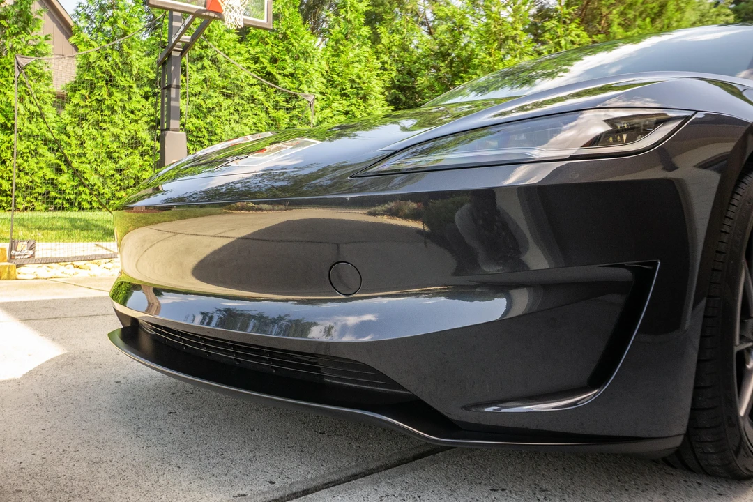 2024 Tesla Model 3 Performance - Image 14 of 31