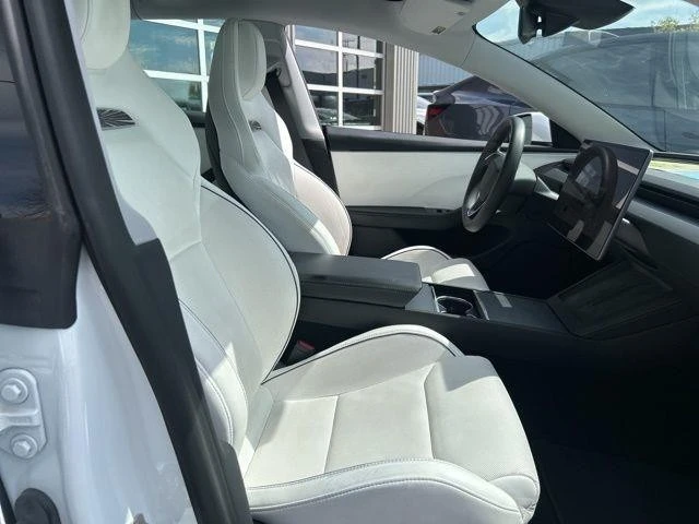 2024 Tesla Model 3 Performance - Image 18 of 23
