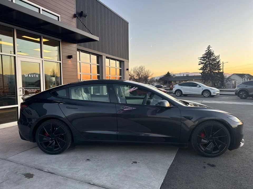 2024 Tesla Model 3 Performance - Image 8 of 21