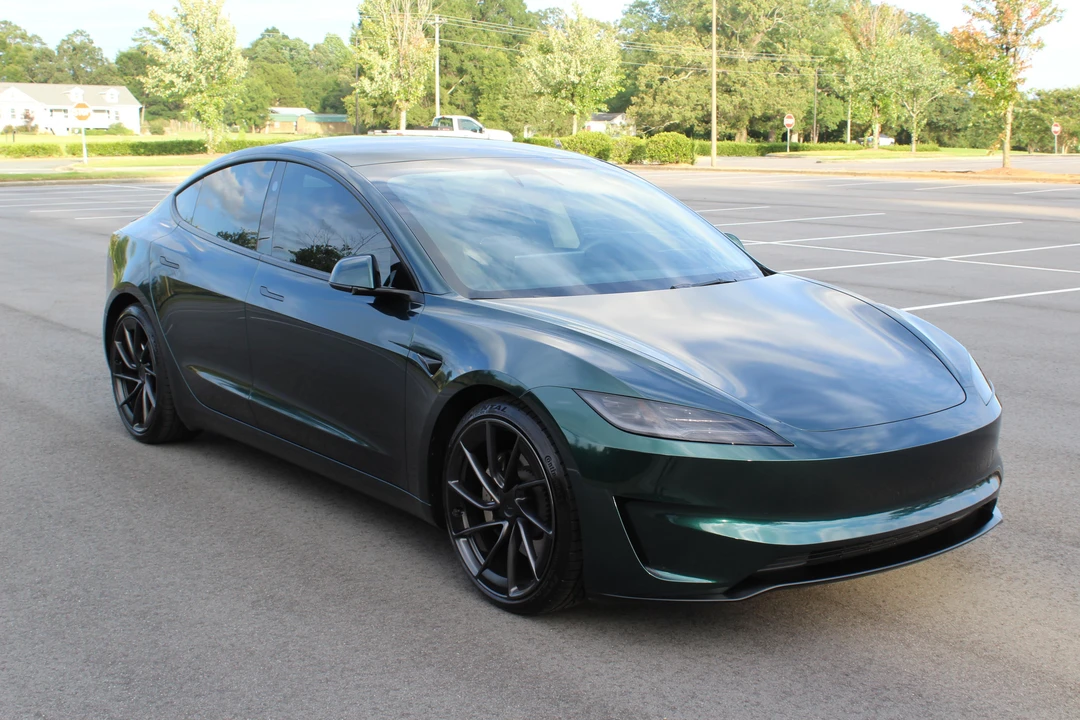 2024 Tesla Model 3 Performance - Image 21 of 31