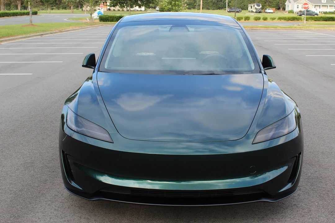 2024 Tesla Model 3 Performance - Image 12 of 31