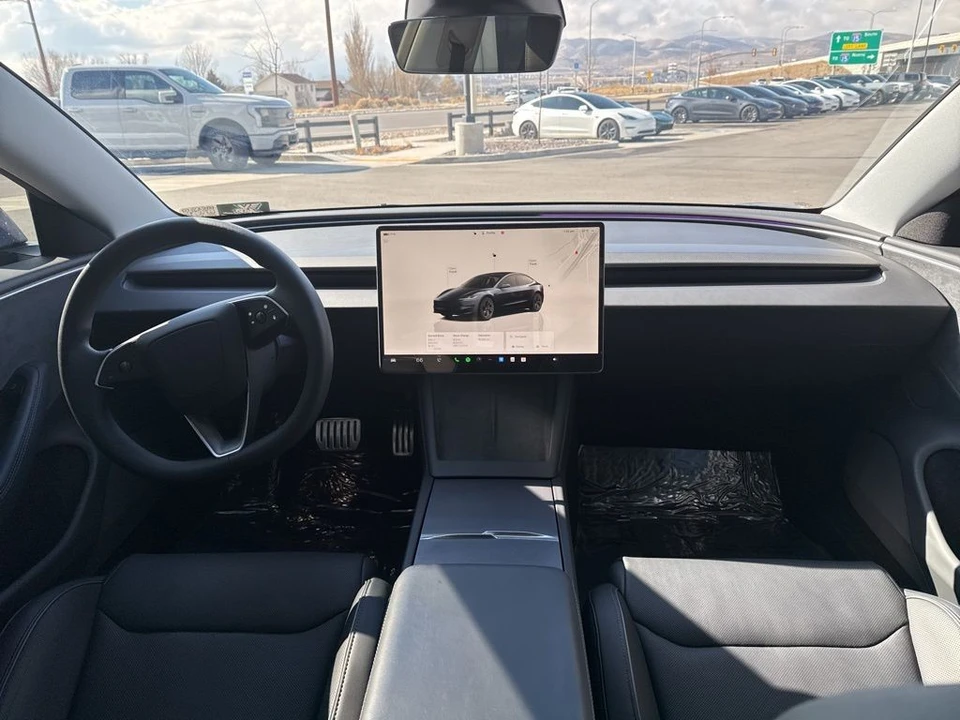 2024 Tesla Model 3 Performance - Image 20 of 21