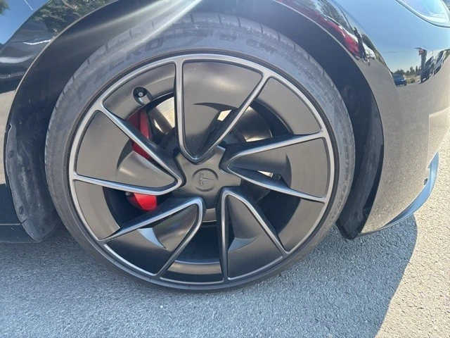 2024 Tesla Model 3 Performance - Image 10 of 21