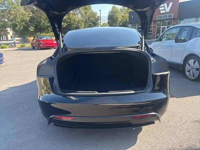 2024 Tesla Model 3 Performance - Image 20 of 21