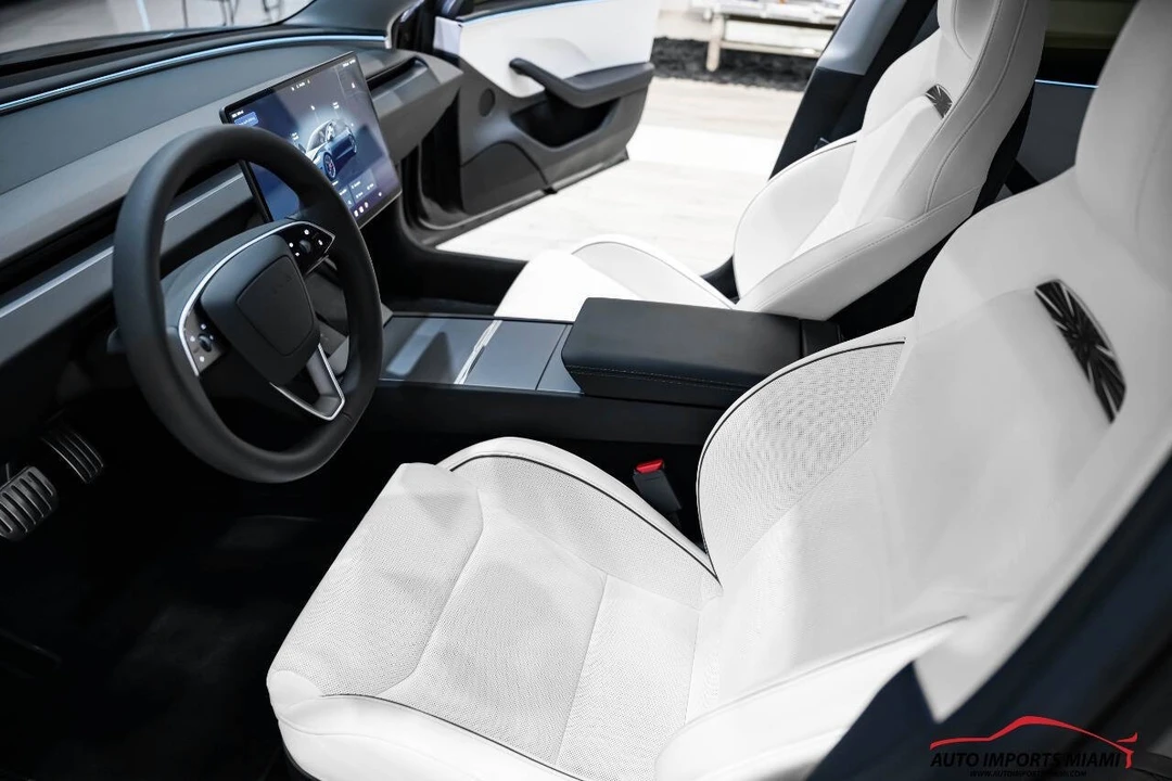 2024 Tesla Model 3 Performance - Image 8 of 21