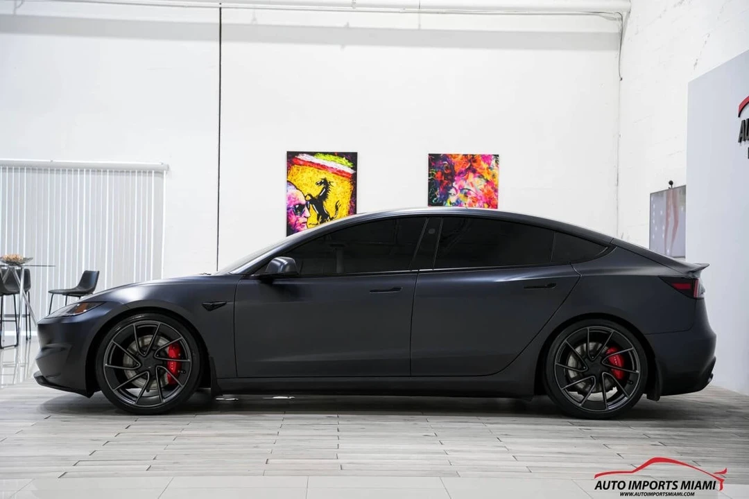 2024 Tesla Model 3 Performance - Image 13 of 21