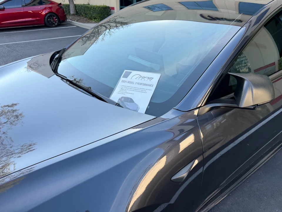 2024 Tesla Model 3 Performance - Image 18 of 28