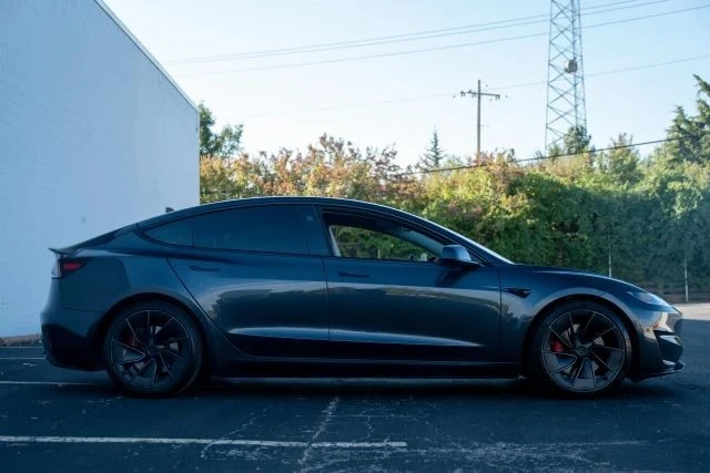 2024 Tesla Model 3 Performance - Image 9 of 19