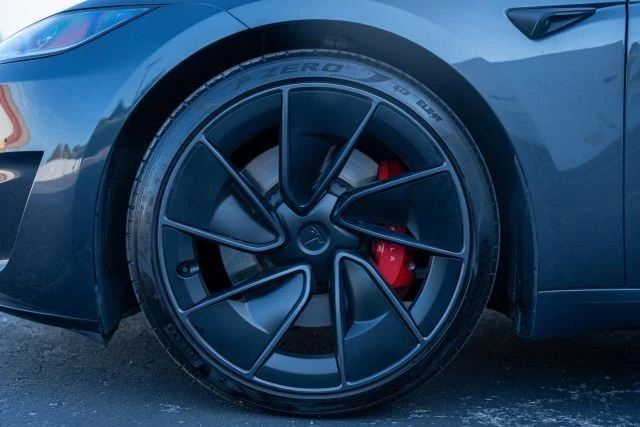 2024 Tesla Model 3 Performance - Image 5 of 19