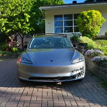 2024 Tesla Model 3 Long Range AWD Premium