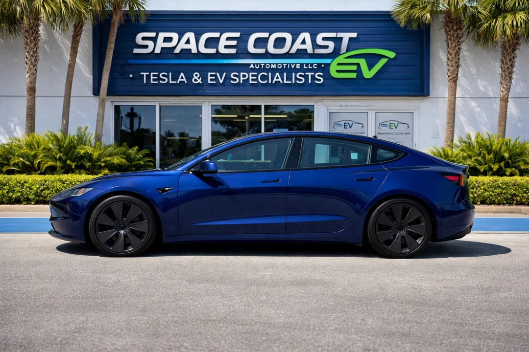 2024 Tesla Model 3 - Image 4 of 21
