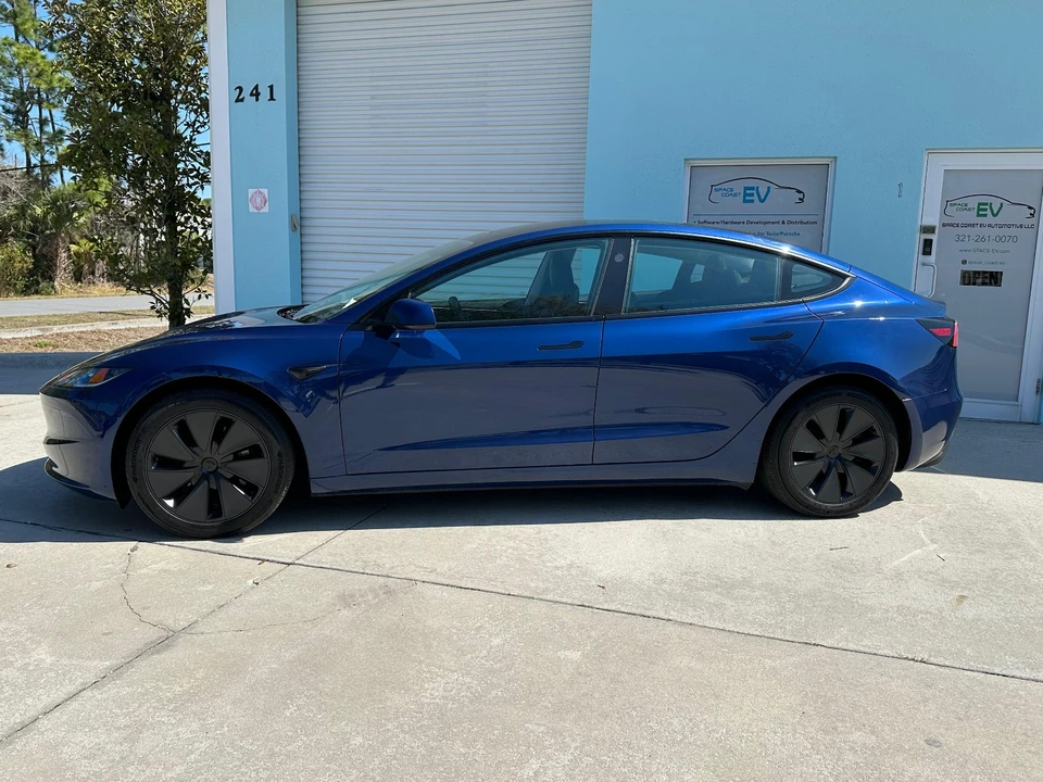 2024 Tesla Model 3 - Image 6 of 21