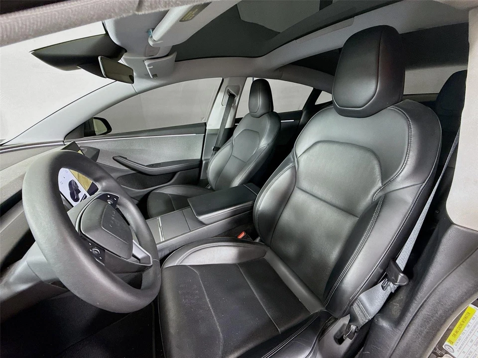 2024 Tesla Model S - Image 2 of 20
