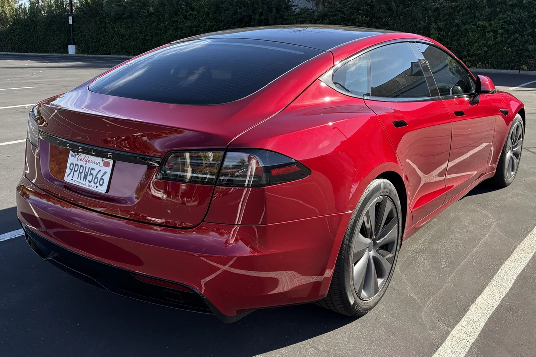 2024 Tesla Model S - Image 4 of 31